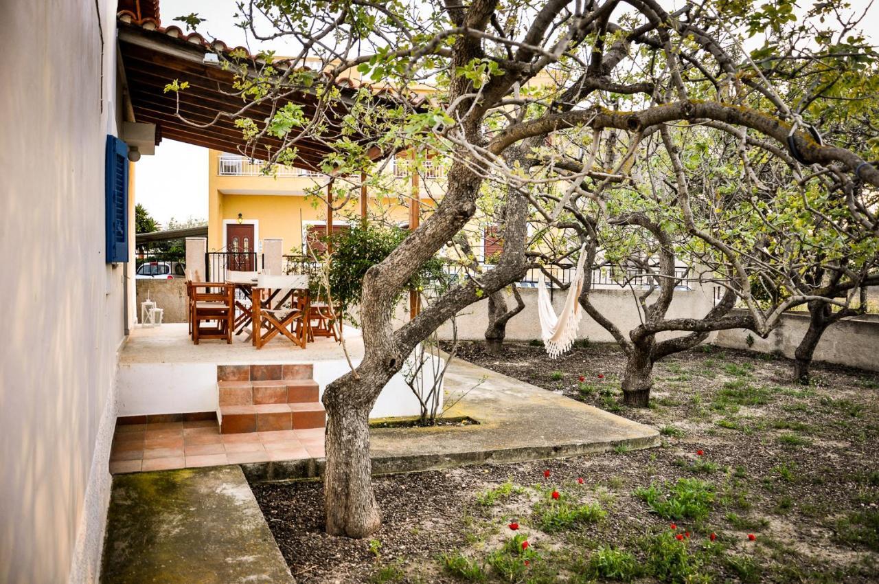 Elena'S Guest House Aegina Buitenkant foto