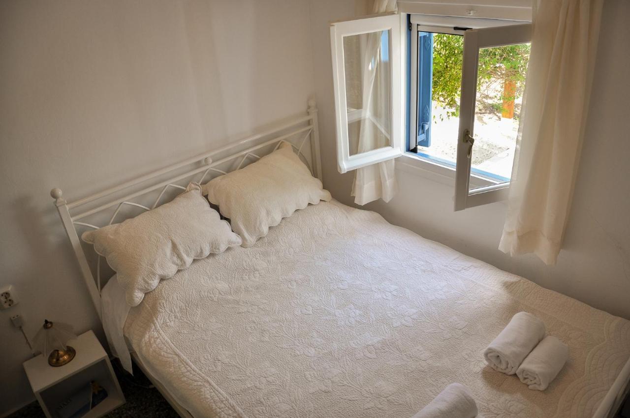 Elena'S Guest House Aegina Buitenkant foto